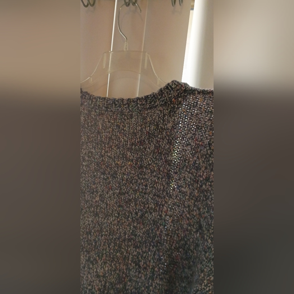 Super Soft Long Sleeve Knit Universal Thread Sweater Woman's Pullover EUC Large - Picture 10 of 12